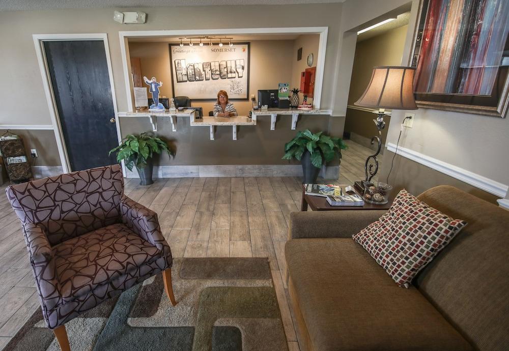 Super 8 By Wyndham Somerset Esterno foto