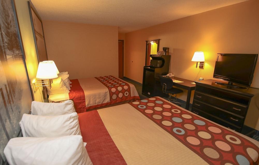 Super 8 By Wyndham Somerset Esterno foto