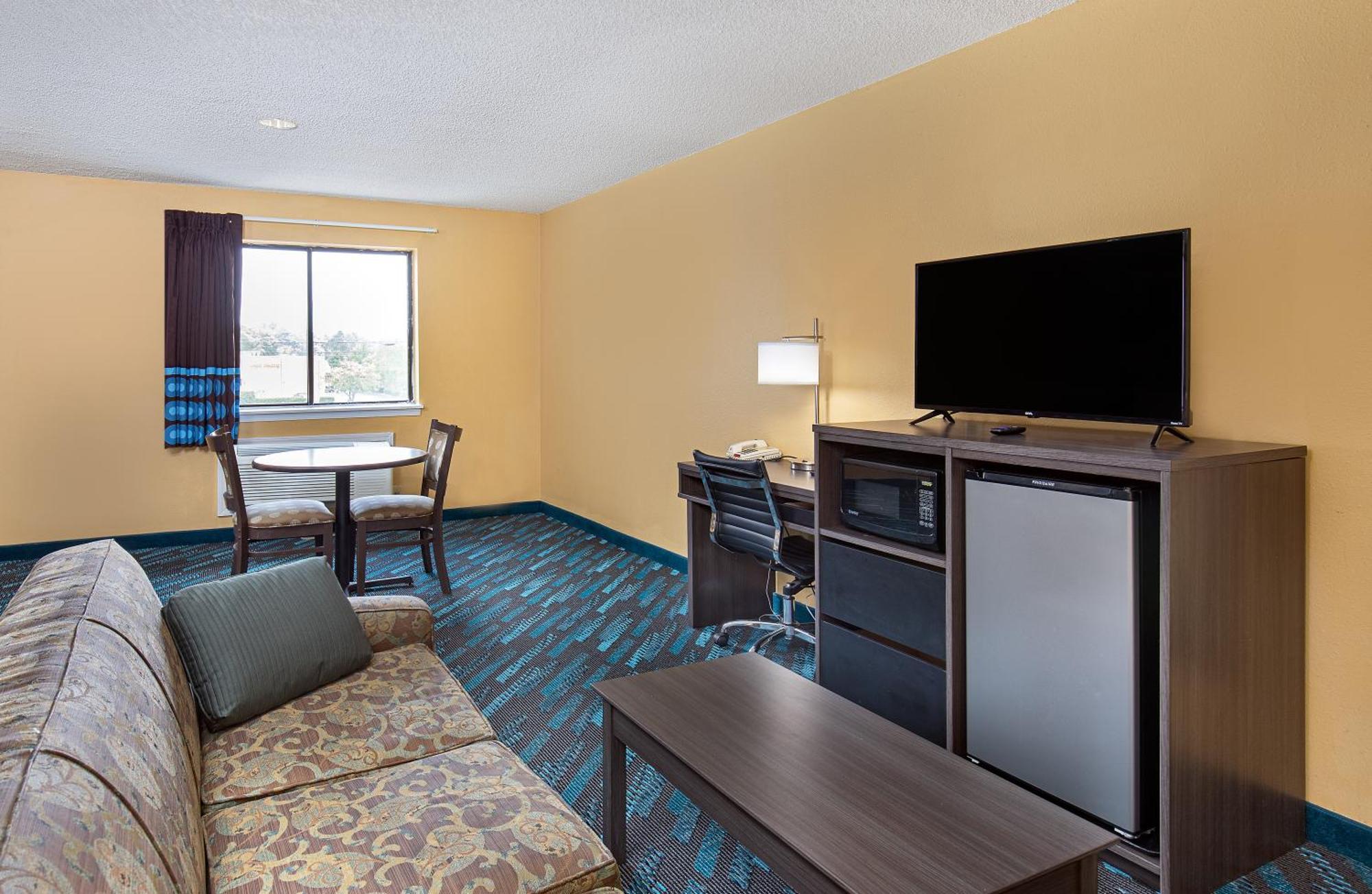 Super 8 By Wyndham Somerset Esterno foto