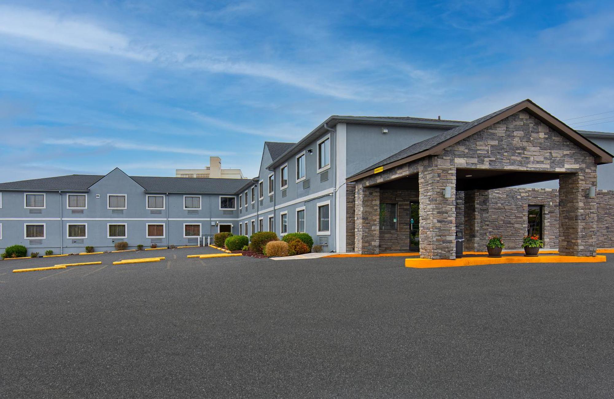 Super 8 By Wyndham Somerset Esterno foto